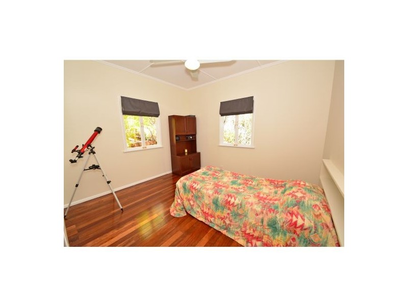 70 Mountain Street, Mount Gravatt QLD 4122