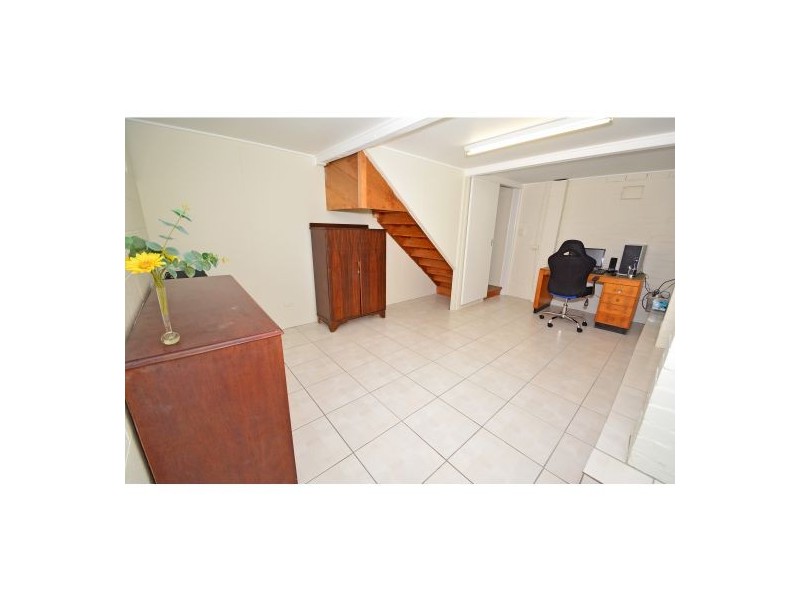 70 Mountain Street, Mount Gravatt QLD 4122