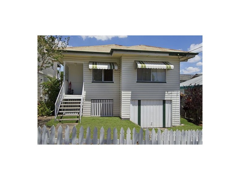 62 Hunter Street, Greenslopes QLD 4120