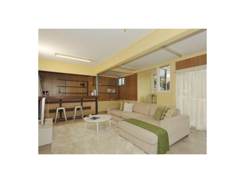 92 Delville Avenue, Moorooka QLD 4105