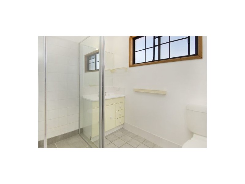 24 Tarrant Street, Mount Gravatt East QLD 4122