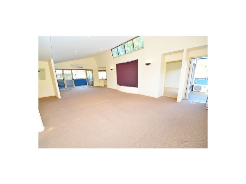 28 Churchill Street, Woolloongabba QLD 4102