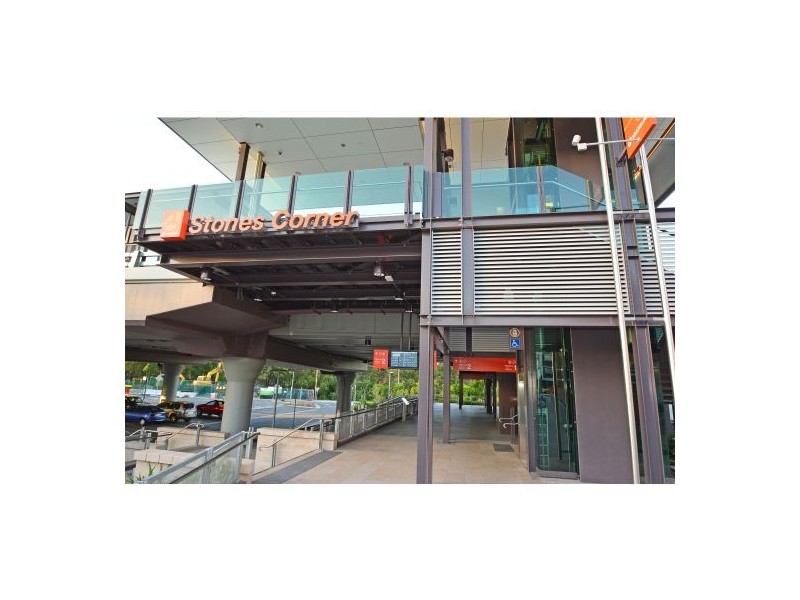 28 Churchill Street, Woolloongabba QLD 4102