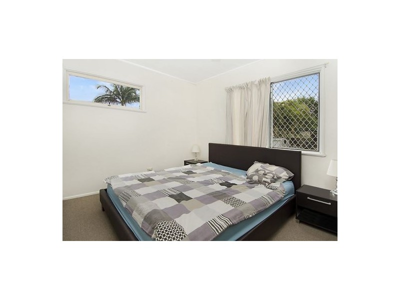 3 Togar St, Mansfield QLD 4122