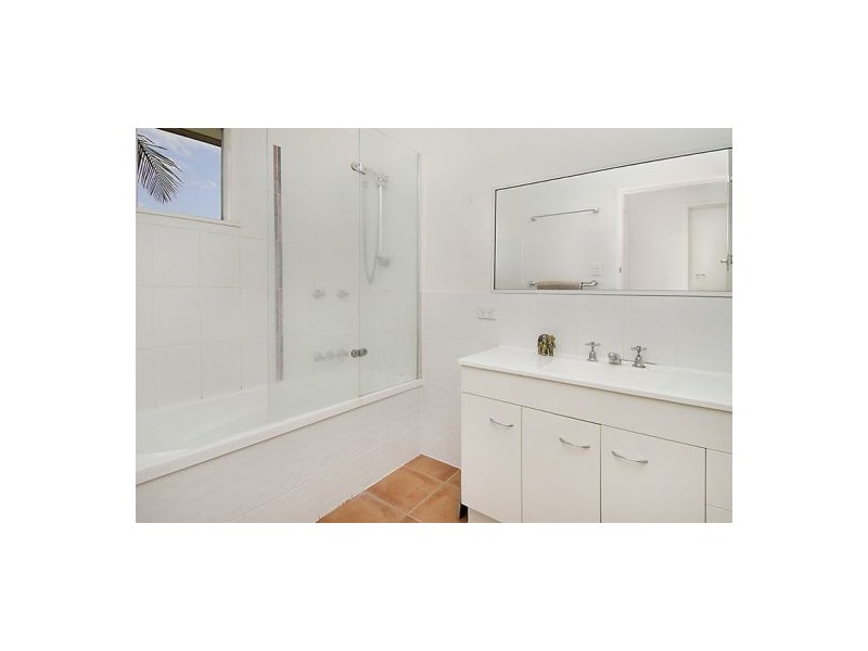 54 Grout Street, Macgregor QLD 4109