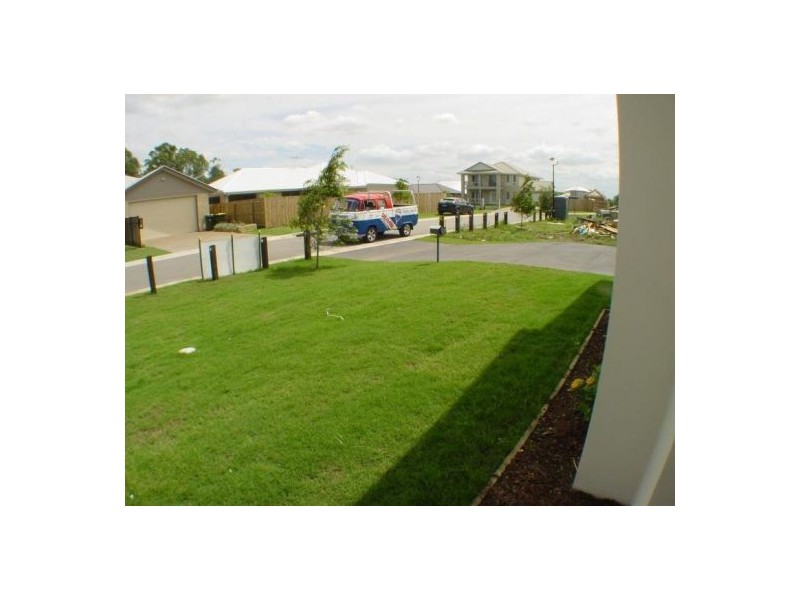 18 Vera Place, Tingalpa QLD 4173