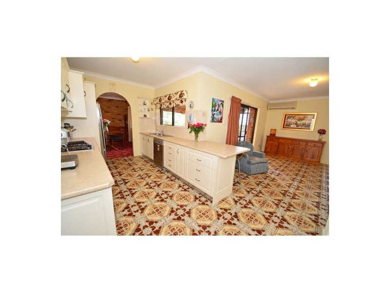 42 Peachdale Street, Tingalpa QLD 4173