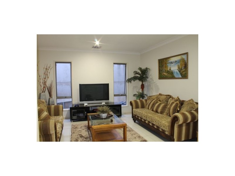 29 Taylor Place, Mackenzie QLD 4156