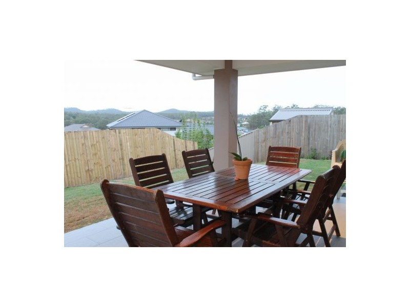 29 Taylor Place, Mackenzie QLD 4156