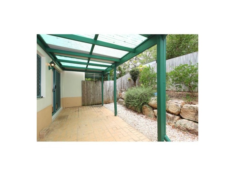 18/96 Marshall Road, Holland Park West QLD 4121