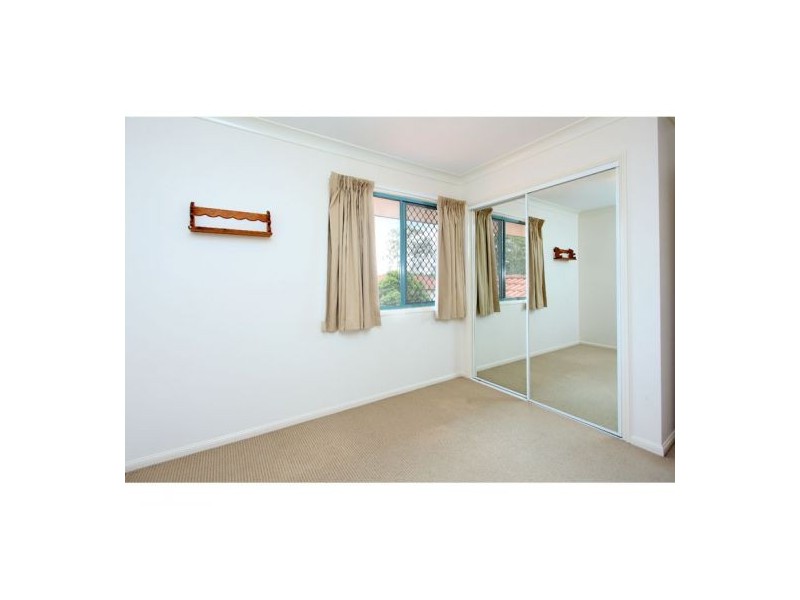 18/96 Marshall Road, Holland Park West QLD 4121