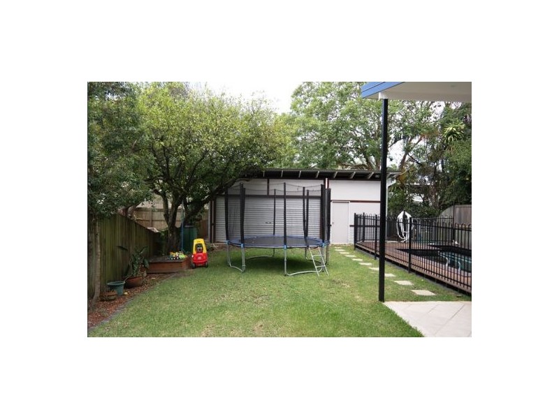 63 Pembroke Road, Coorparoo QLD 4151