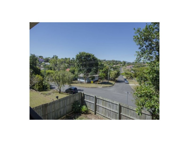 24 Tarrant Street, Mount Gravatt East QLD 4122