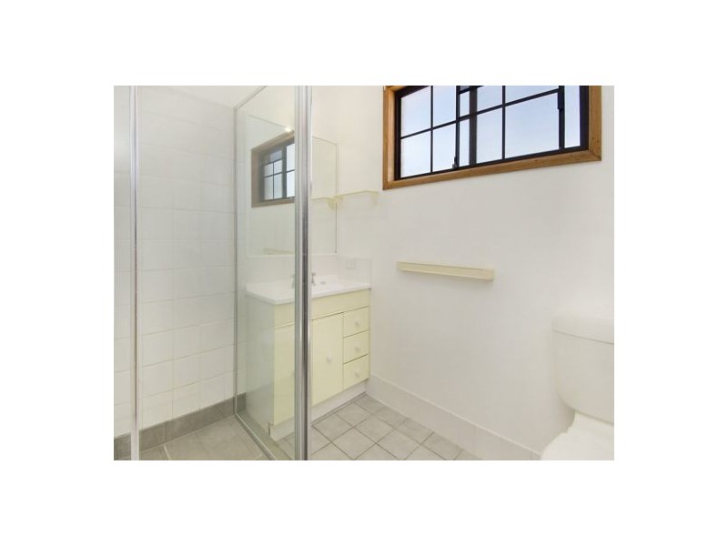 24 Tarrant Street, Mount Gravatt East QLD 4122