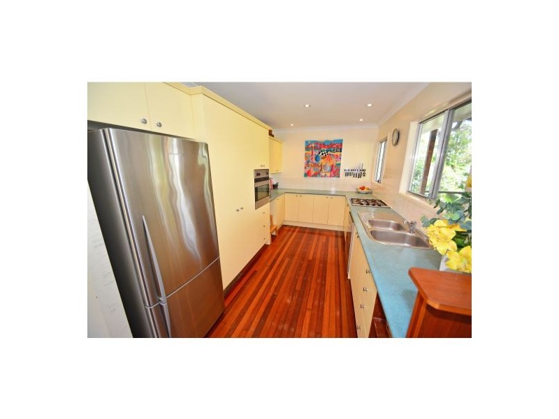 14 Ramita Street, Holland Park West QLD 4121