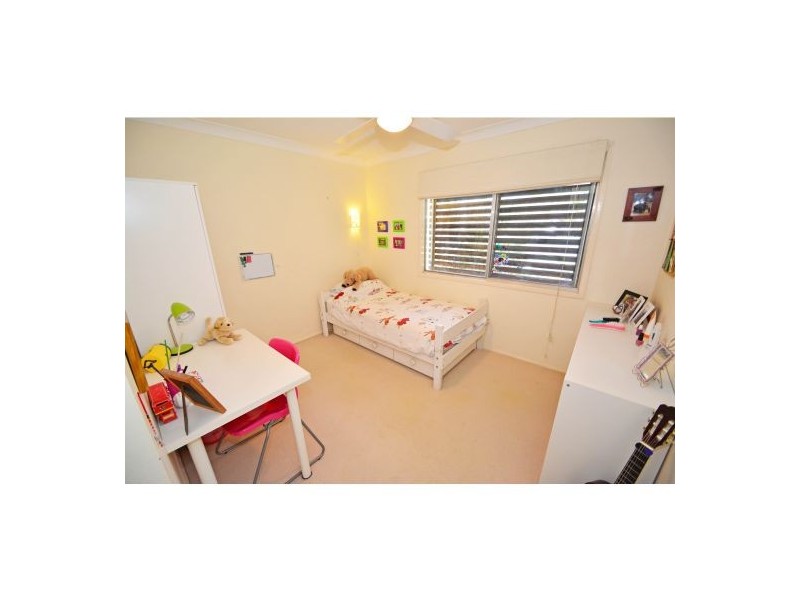 14 Ramita Street, Holland Park West QLD 4121