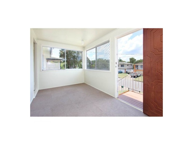 63 Garie Street, Wishart QLD 4122