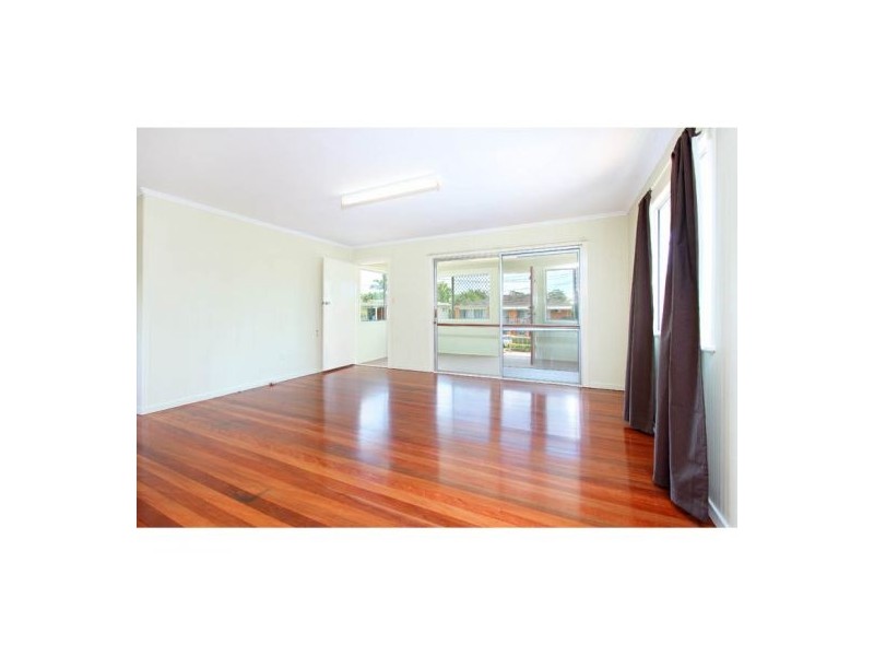 63 Garie Street, Wishart QLD 4122