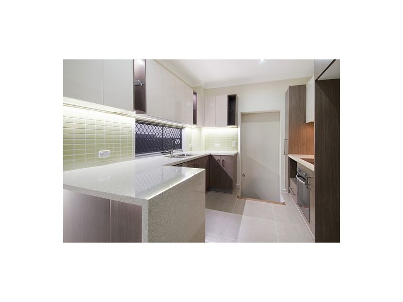 23 Cambridge Street, Carina Heights QLD 4152