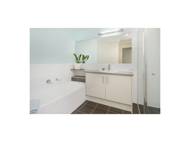2 Athlone Close, Underwood QLD 4119