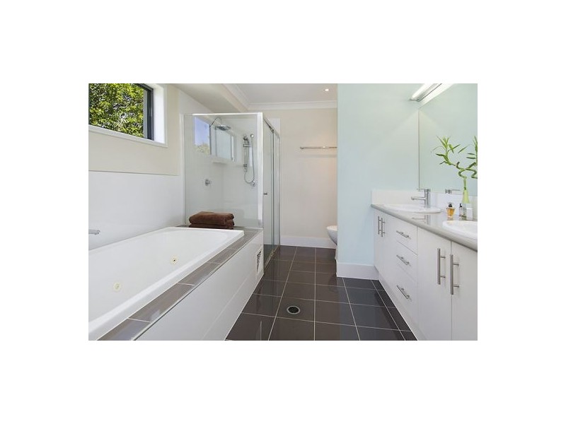 2 Athlone Close, Underwood QLD 4119