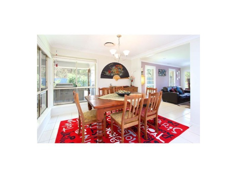 13 Farsley Place, Manly West QLD 4179