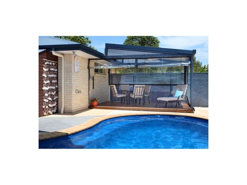 13 Farsley Place, Manly West QLD 4179