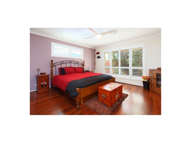 13 Farsley Place, Manly West QLD 4179