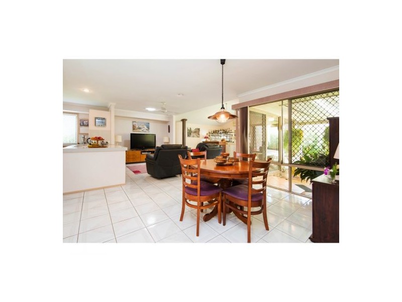 20 Magenta Place, Wishart QLD 4122