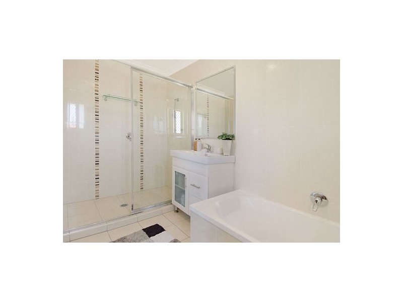 91 Ham Road, Mansfield QLD 4122