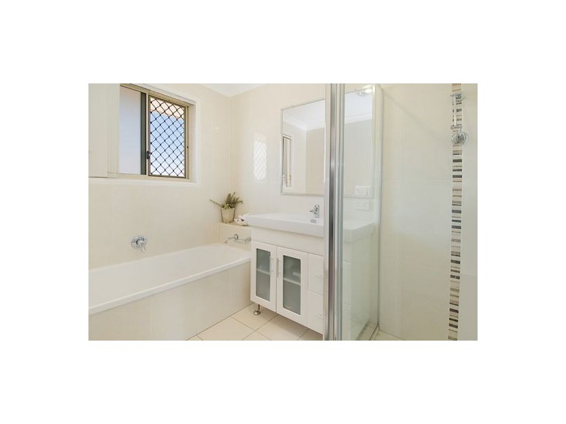 91 Ham Road, Mansfield QLD 4122