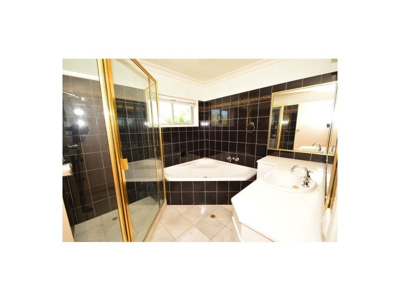 110 Gaynesford Street, Mount Gravatt QLD 4122