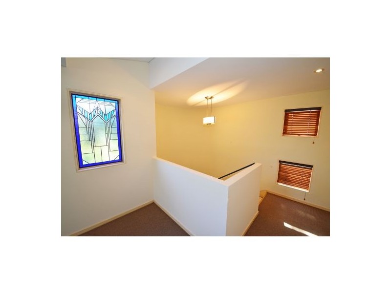 28 Churchill Street, Woolloongabba QLD 4102