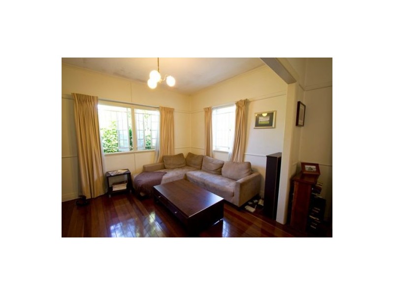 50 Marvin St, Holland Park West QLD 4121