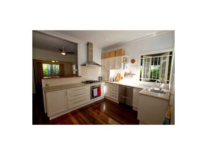 50 Marvin St, Holland Park West QLD 4121