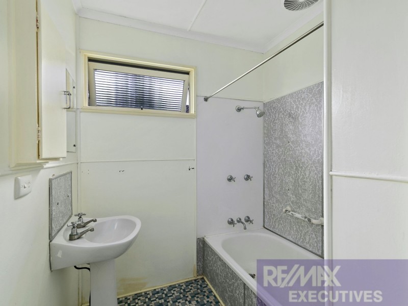 59 Halstead Street, Coorparoo QLD 4151