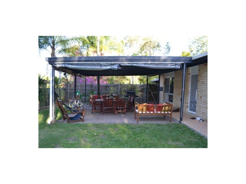 5 Agate Street, Camp Hill QLD 4152