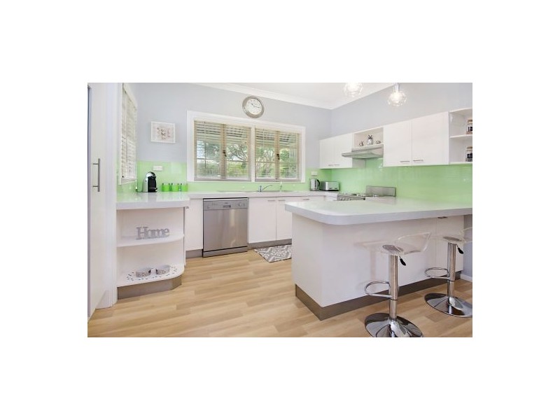 22 Mar Street, Holland Park QLD 4121