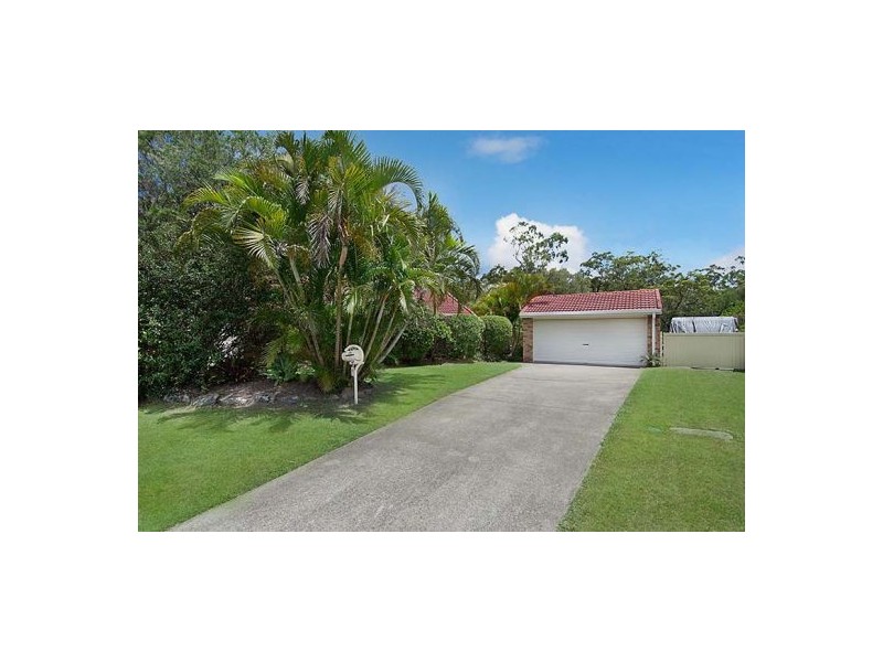 9 Glenheaton Ct, Carindale QLD 4152