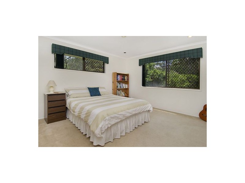 9 Glenheaton Ct, Carindale QLD 4152