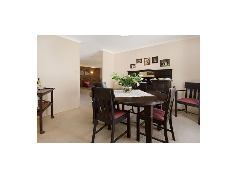 9 Glenheaton Ct, Carindale QLD 4152