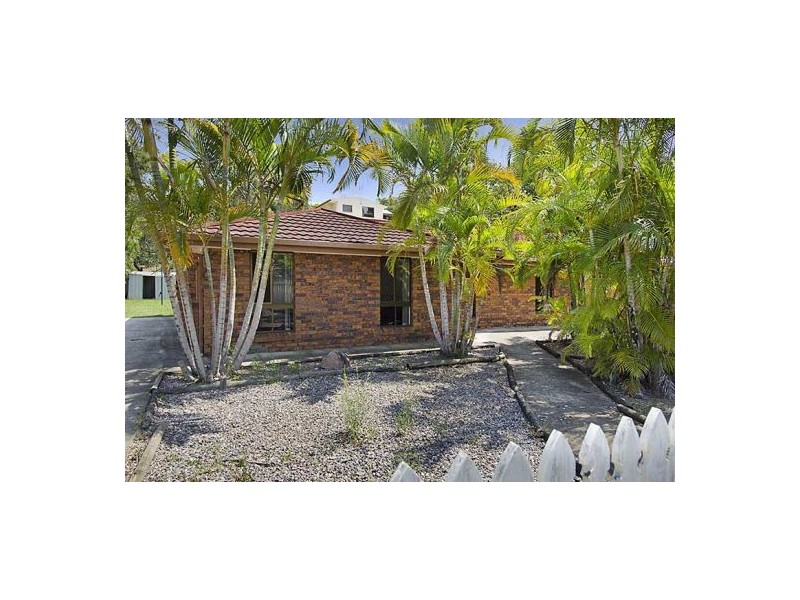 6 Baguette Street, Carina QLD 4152