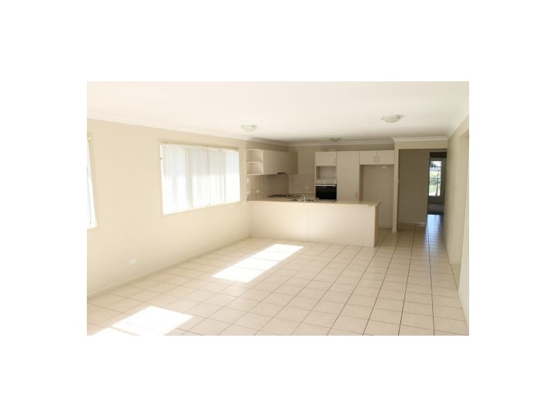 20 Heathwood Place, Collingwood Park QLD 4301