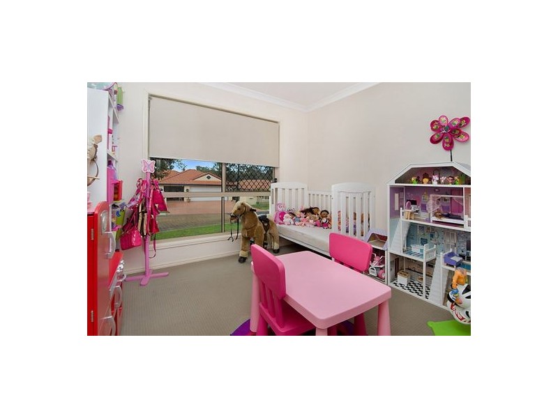 24 Tantanoola Street, Parkinson QLD 4115