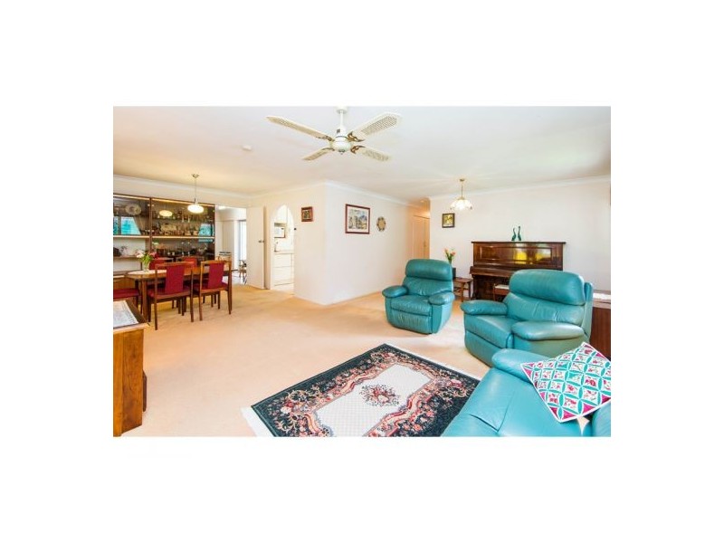 16 Nubara Street, Mansfield QLD 4122