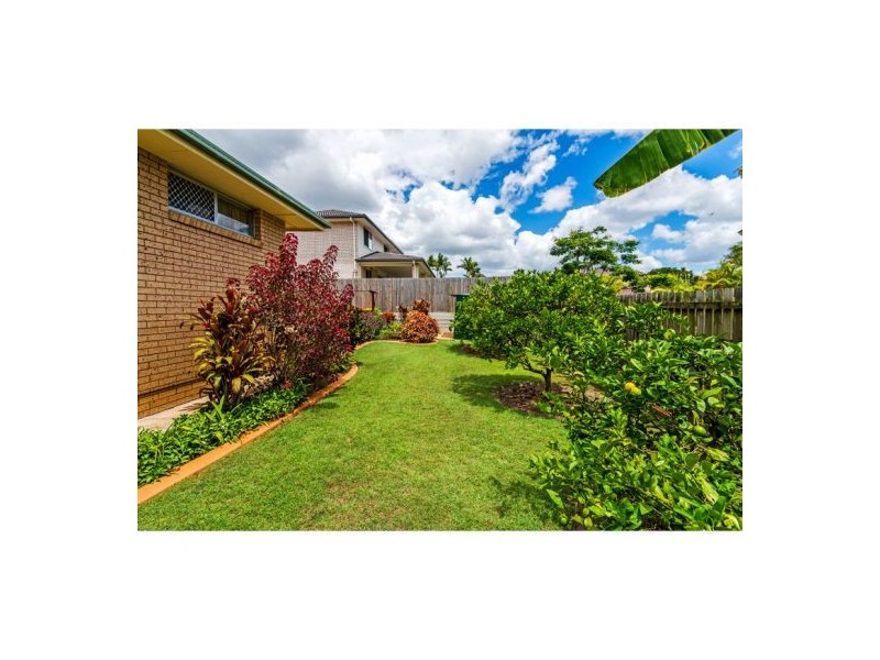 16 Nubara Street, Mansfield QLD 4122