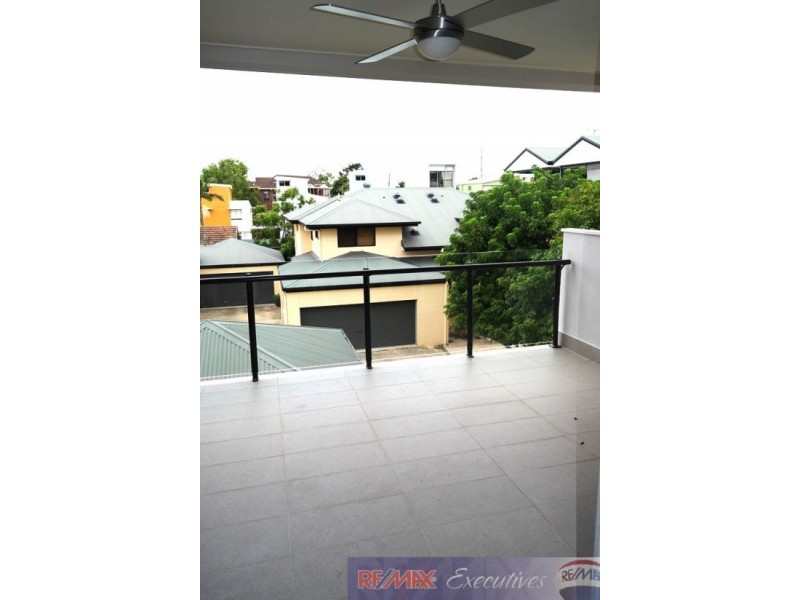 23 Cambridge Street, Carina Heights QLD 4152