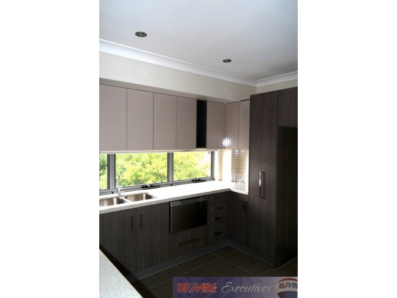 23 Cambridge Street, Carina Heights QLD 4152