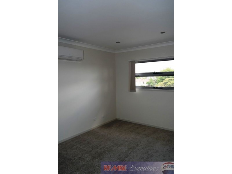 23 Cambridge Street, Carina Heights QLD 4152