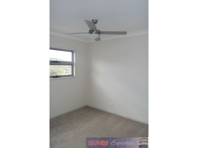 23 Cambridge Street, Carina Heights QLD 4152